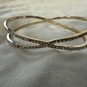 Elegant Gold and Silver Women's Bracelet
